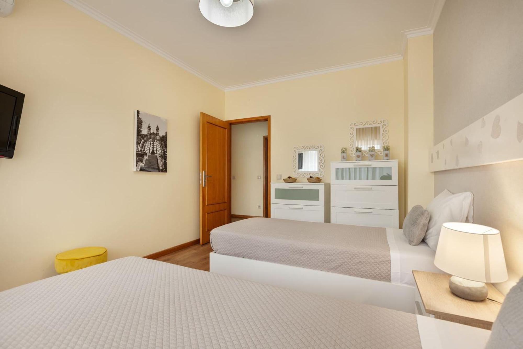 Apartamento Girassol - Minho'S Guest Braga Ngoại thất bức ảnh